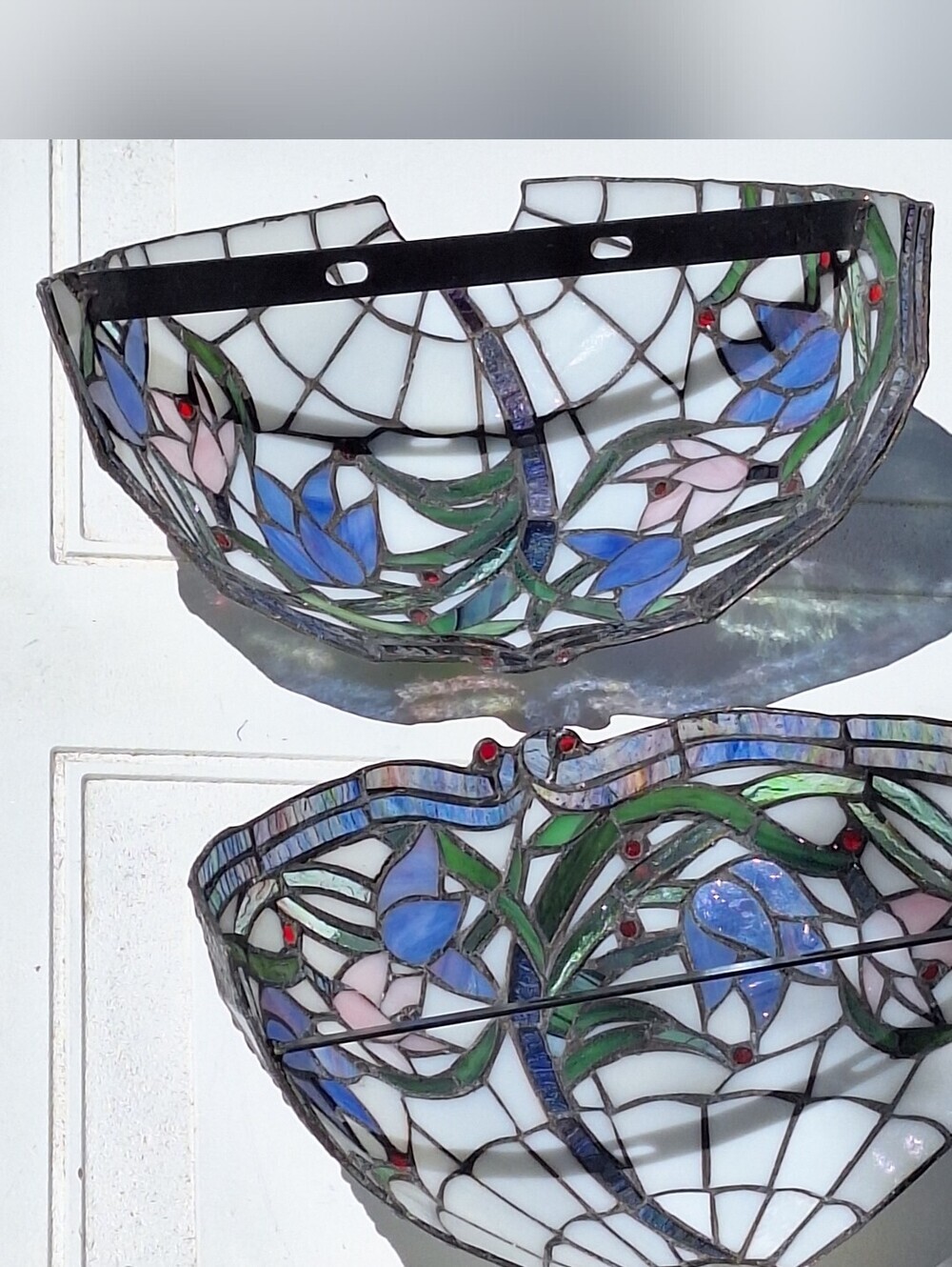 Tulip Flower Lamp Tiffany Style Stained Glass Wall Sconces - Picture 7 of 13